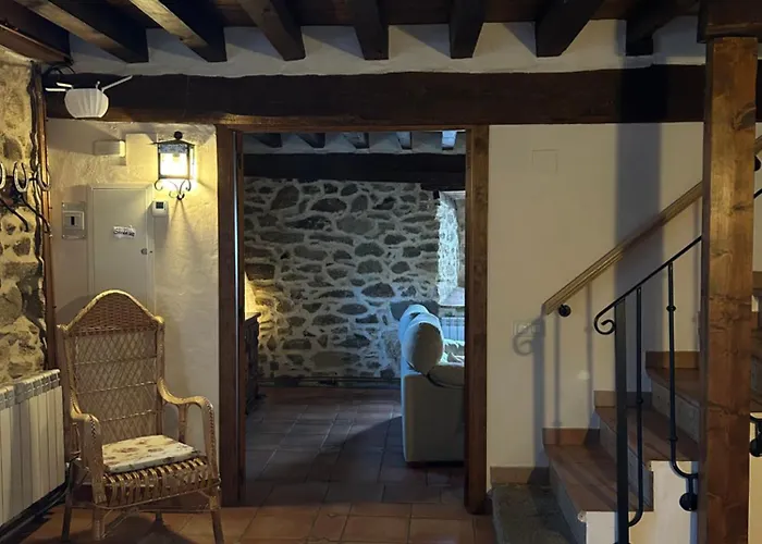 Casa Rural La Casa De Piedra