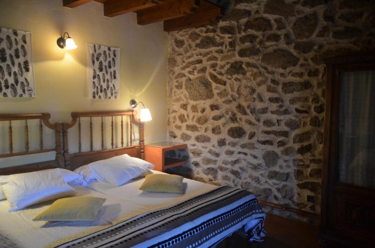 Country house Casa Rural La Casa De Piedra Navarredonda de Gredos