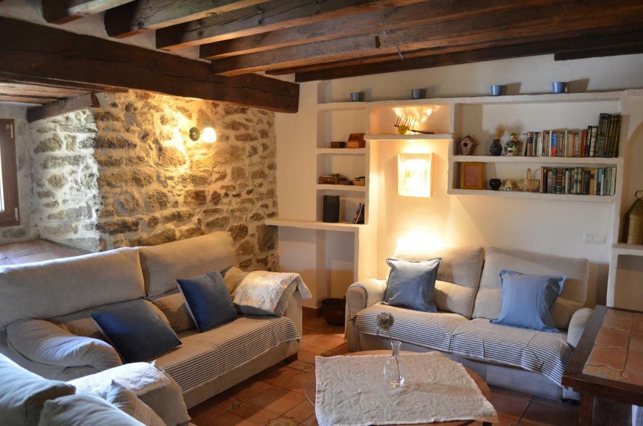 Casa Rural La Casa De Piedra Country house